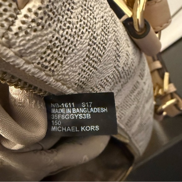 Michael Kors Grayson Vanilla Satchel - Picture 5 of 9